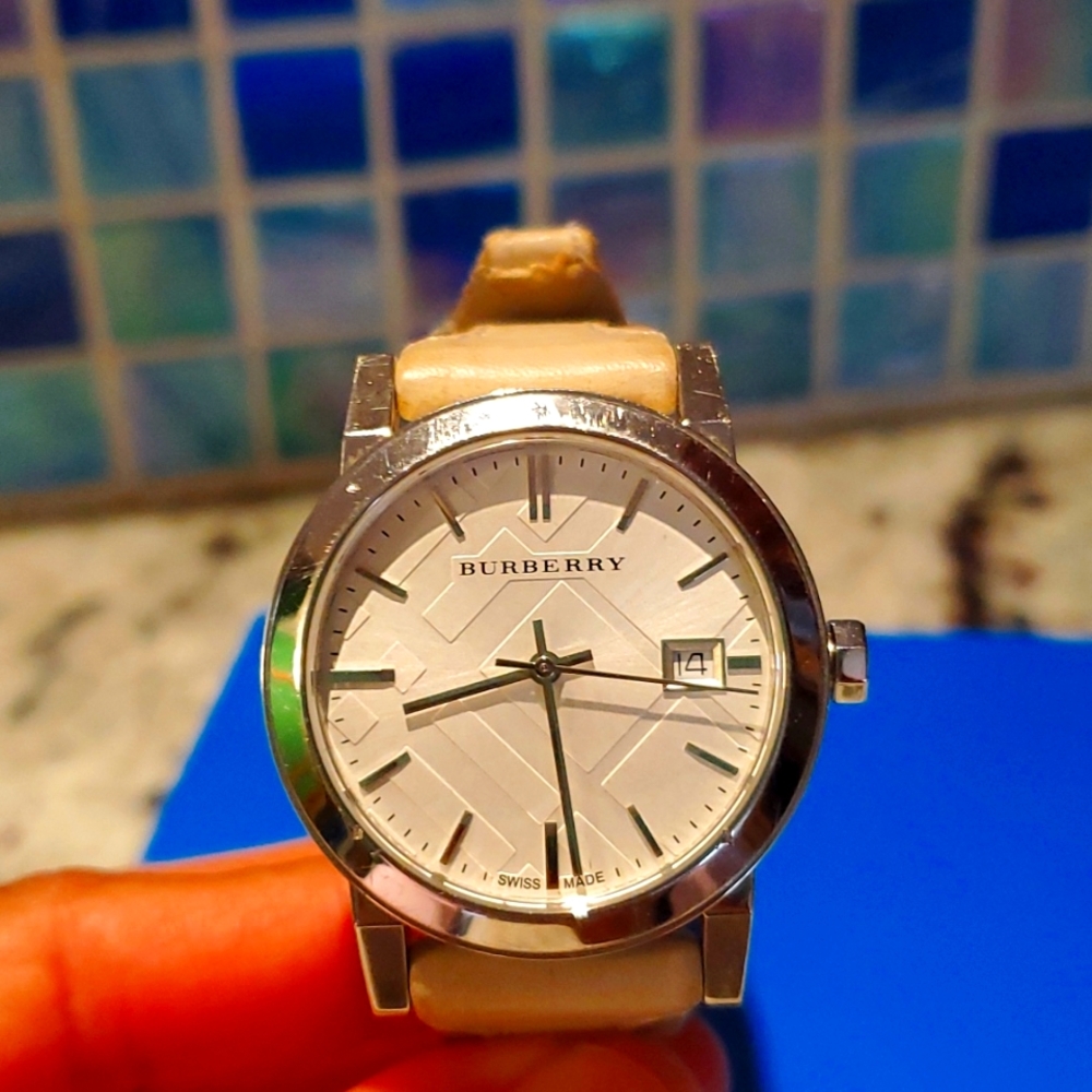 Authentic Burberry watch!